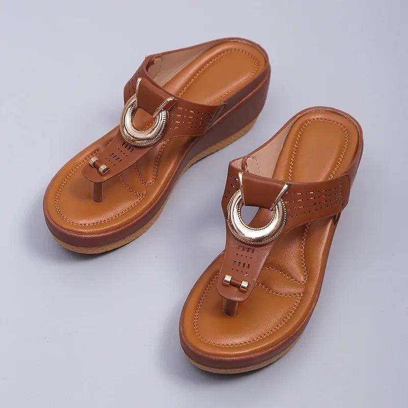 Cuzcare Women Orthopedic Sandals Metal Decoration Height Increasing Flip-flops