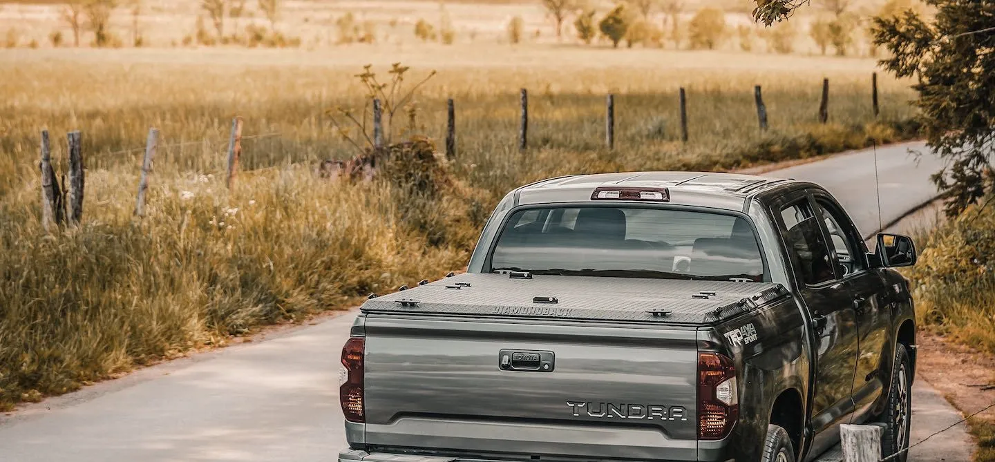 DiamondBack 2007-2021 Toyota Tundra SE Tonneau Cover